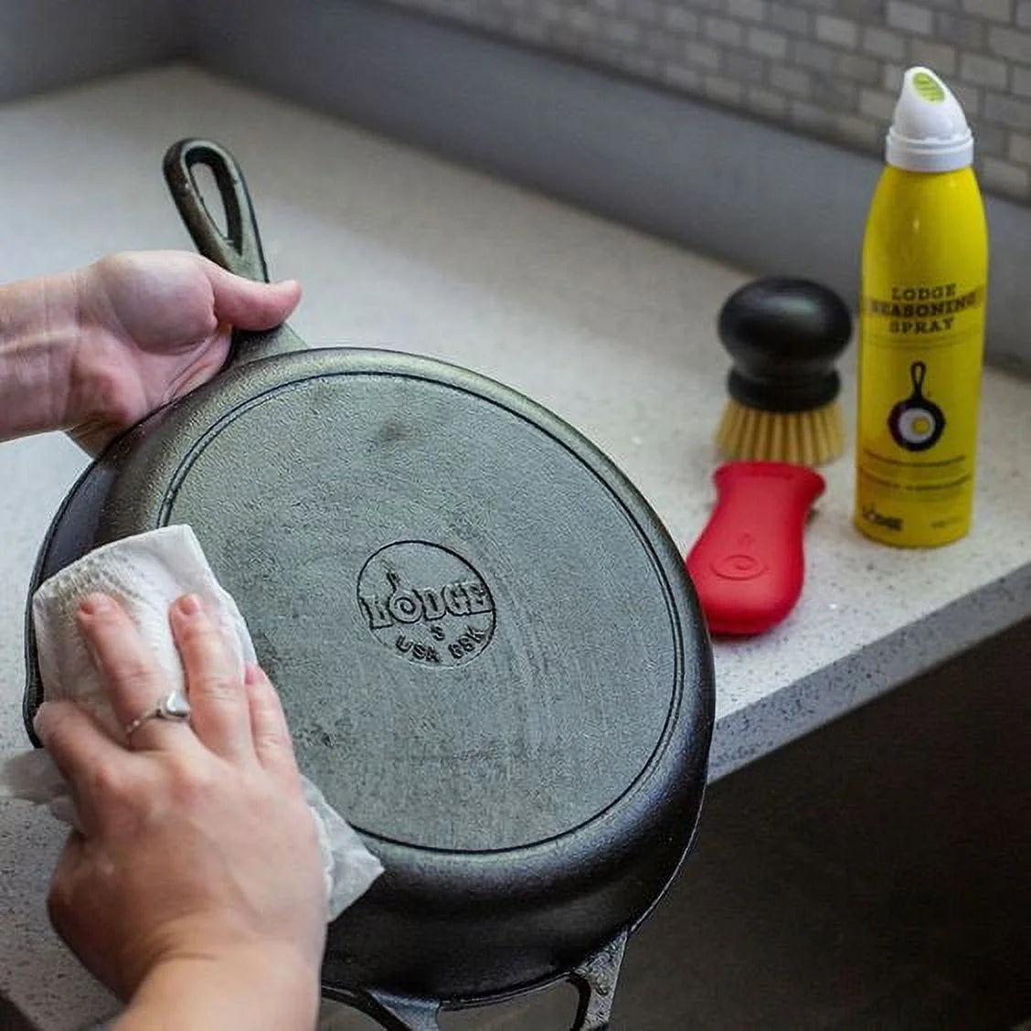 Cast Iron Seasoned Cast Iron Care Kit