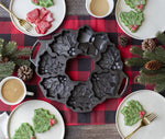 Cast Iron Seasoned Cast Iron Holiday Wreath Pan