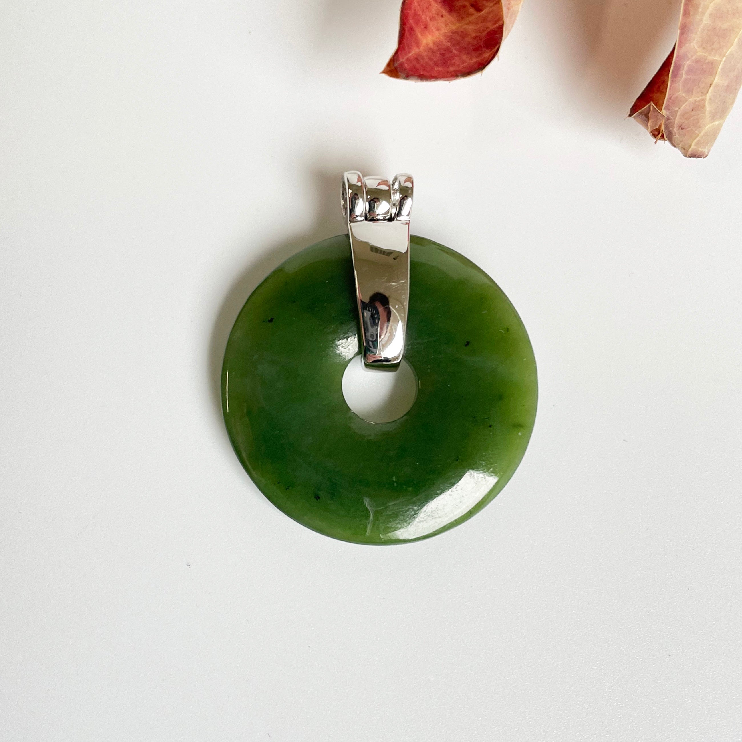 Jade PI with Bail